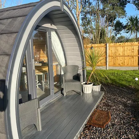 Tra Na Mbo Glamping Pod Luxe tent