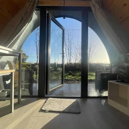 Tra Na Mbo Glamping Pod - Copper Coast Glamping Pods Waterford