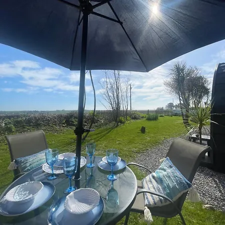 Tra Na Mbo Glamping Pod - Copper Coast Glamping Pods * Waterford