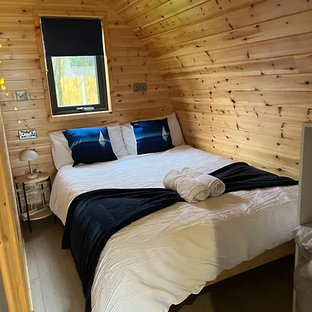 Luxury tent Tra Na Mbo Glamping Pod - Copper Coast Glamping Pods Waterford