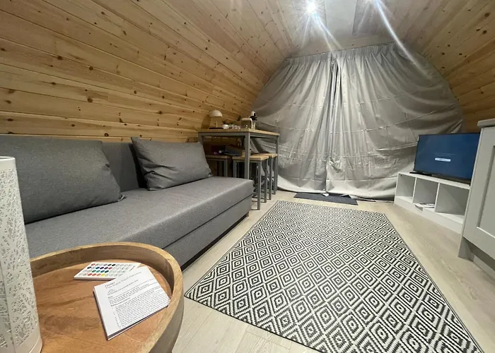 Tra Na Mbo Glamping Pod - Copper Coast Glamping Pods Waterford