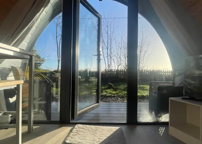 Tra Na Mbo Glamping Pod - Copper Coast Glamping Pods Waterford